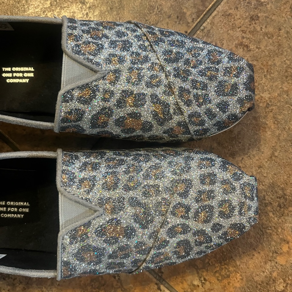 TOMS Alpargata Silver Glitter Cheetah Print Shoes Size‎ 6.5 - Picture 6 of 10